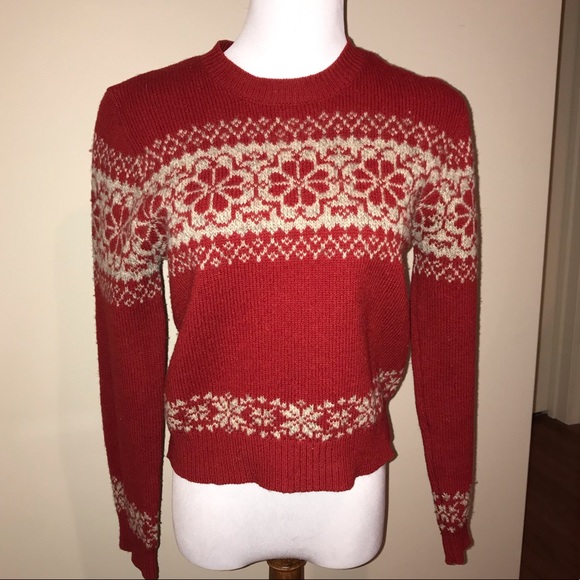 Abercrombie & Fitch Sweaters - Abercrombie and Fitch Sweater Abercrombie & Fitch Sweaters - Abercrombie and Fitch Sweater